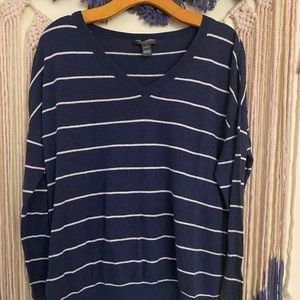 A pea in the pod maternity sweater